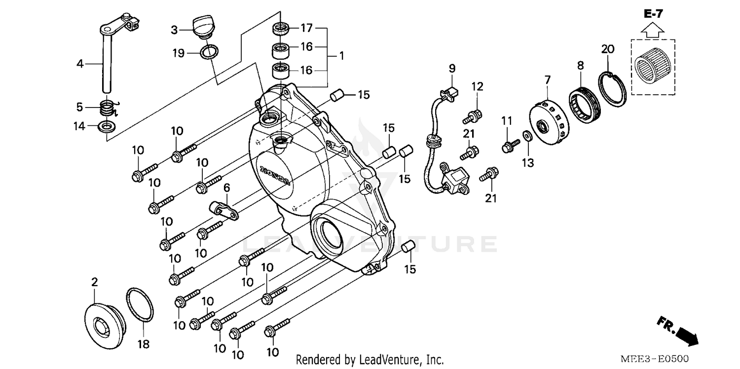 RIGHT CRANKCASE COVER