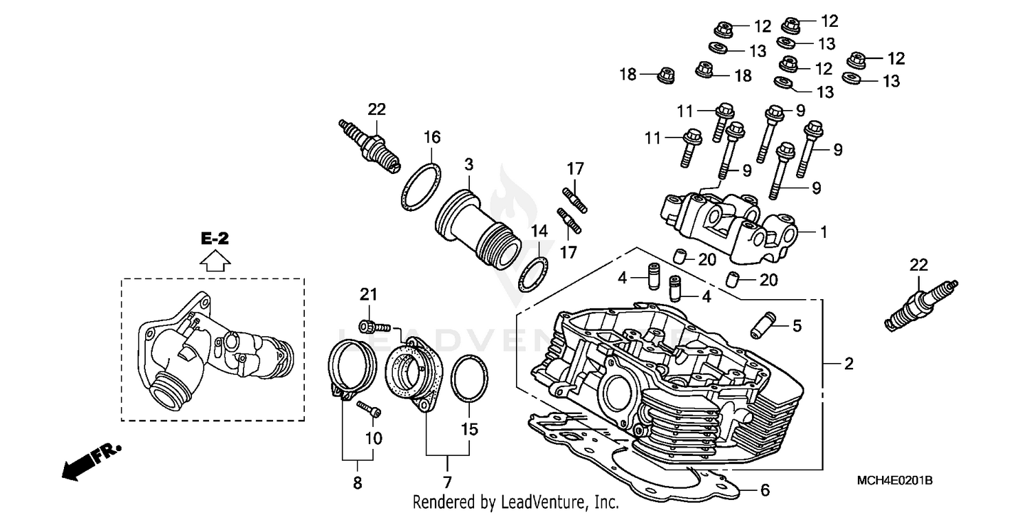 CYLINDER HEAD (RR.)